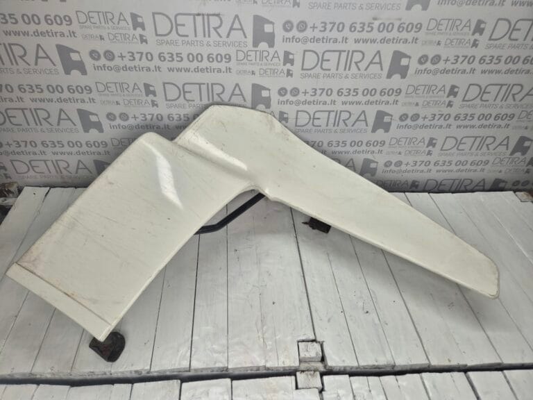 ROOF SPOILER TGX, 8162910024